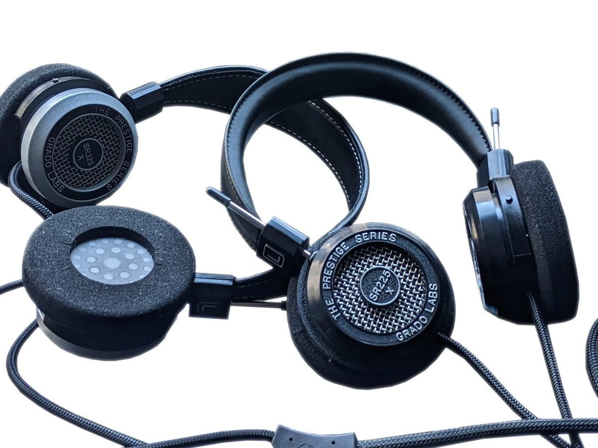 Grado SR325x vs. SR225x Headphone Comparison Review | Audio46