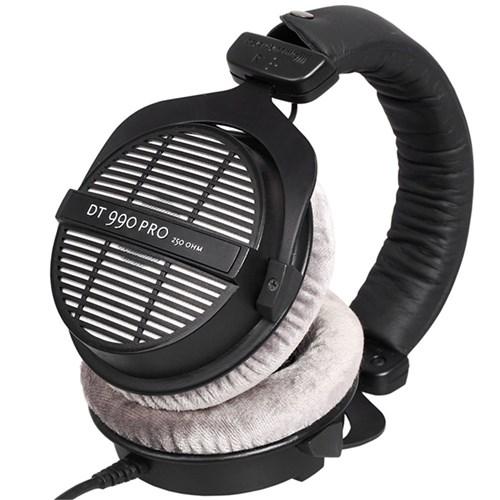Review: beyerdynamic DT 990 Pro Studio Headphones
