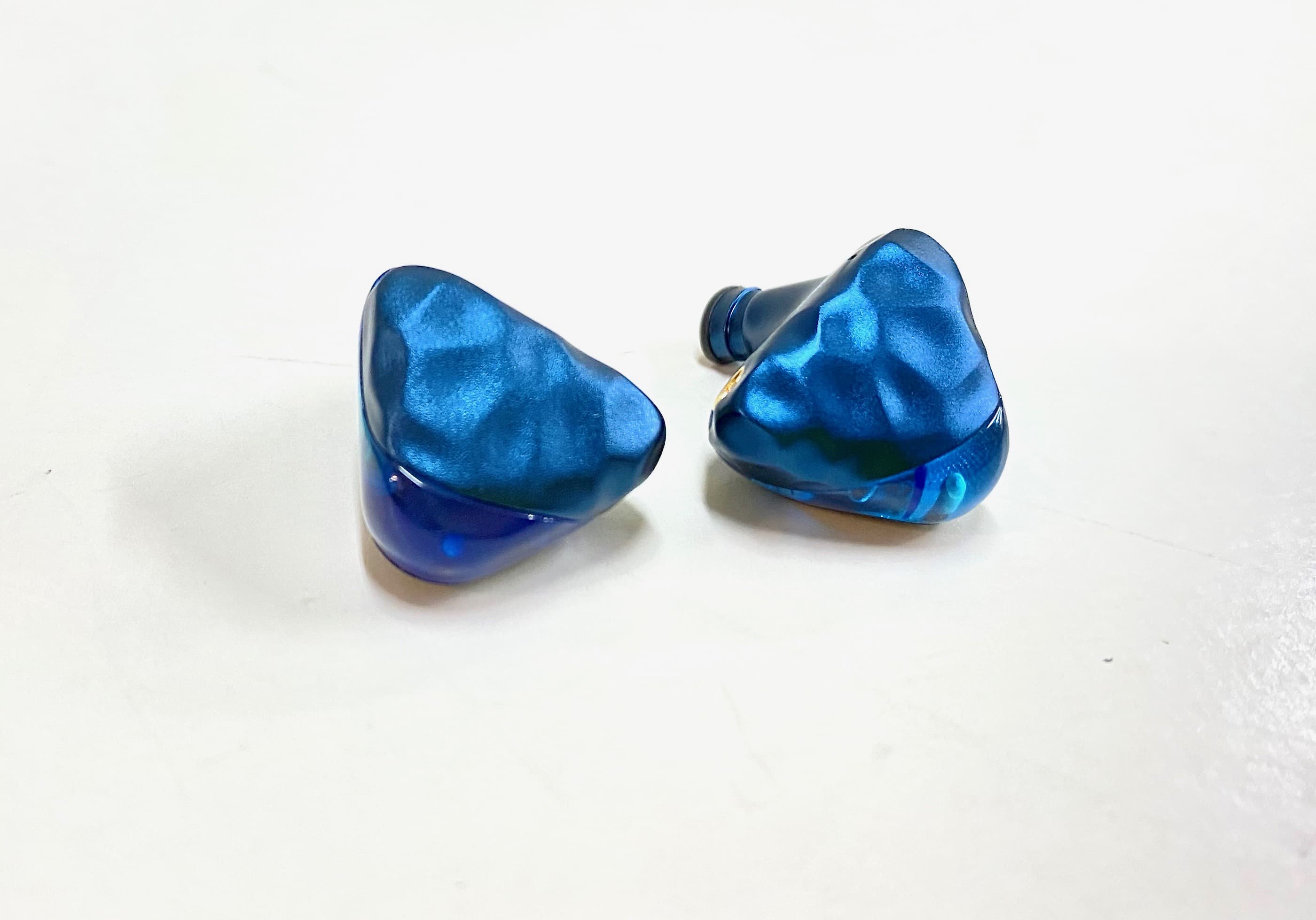 Ikko OH1s Gems Hybrid IEM - Review