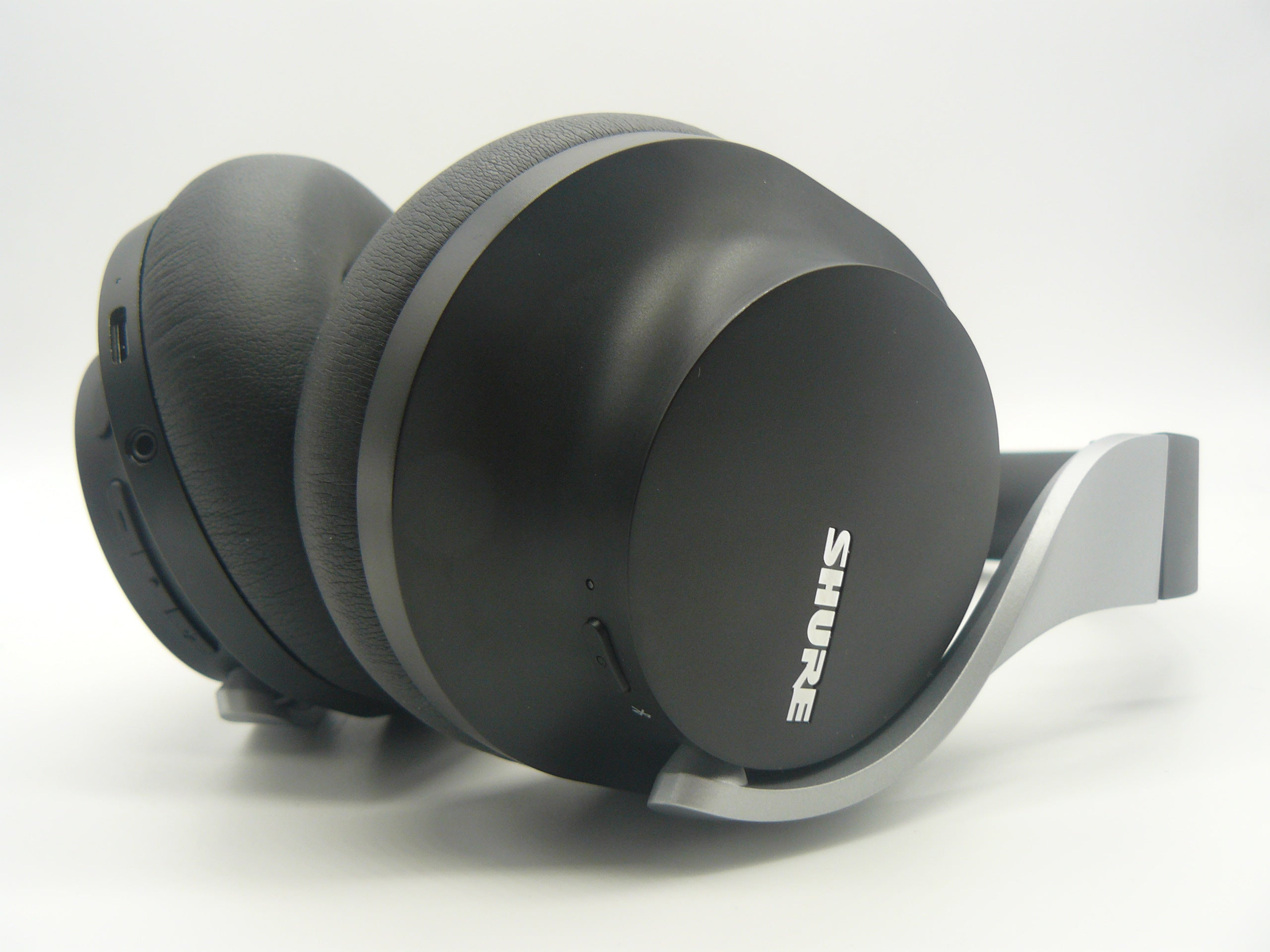 AONIC 40 - Wireless Noise Cancelling Headphones - Shure USA
