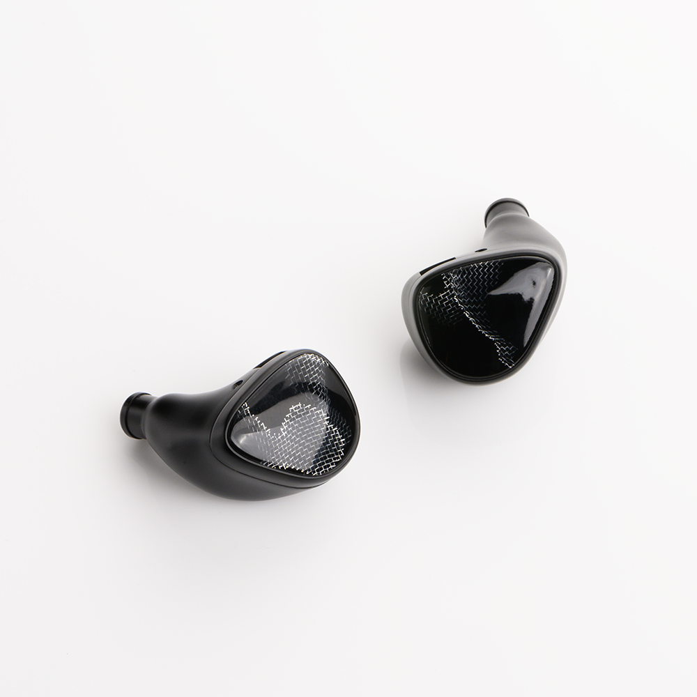 Noble Audio Onyx Universal Fit In-Ear Monitors (Open Box) | Audio46