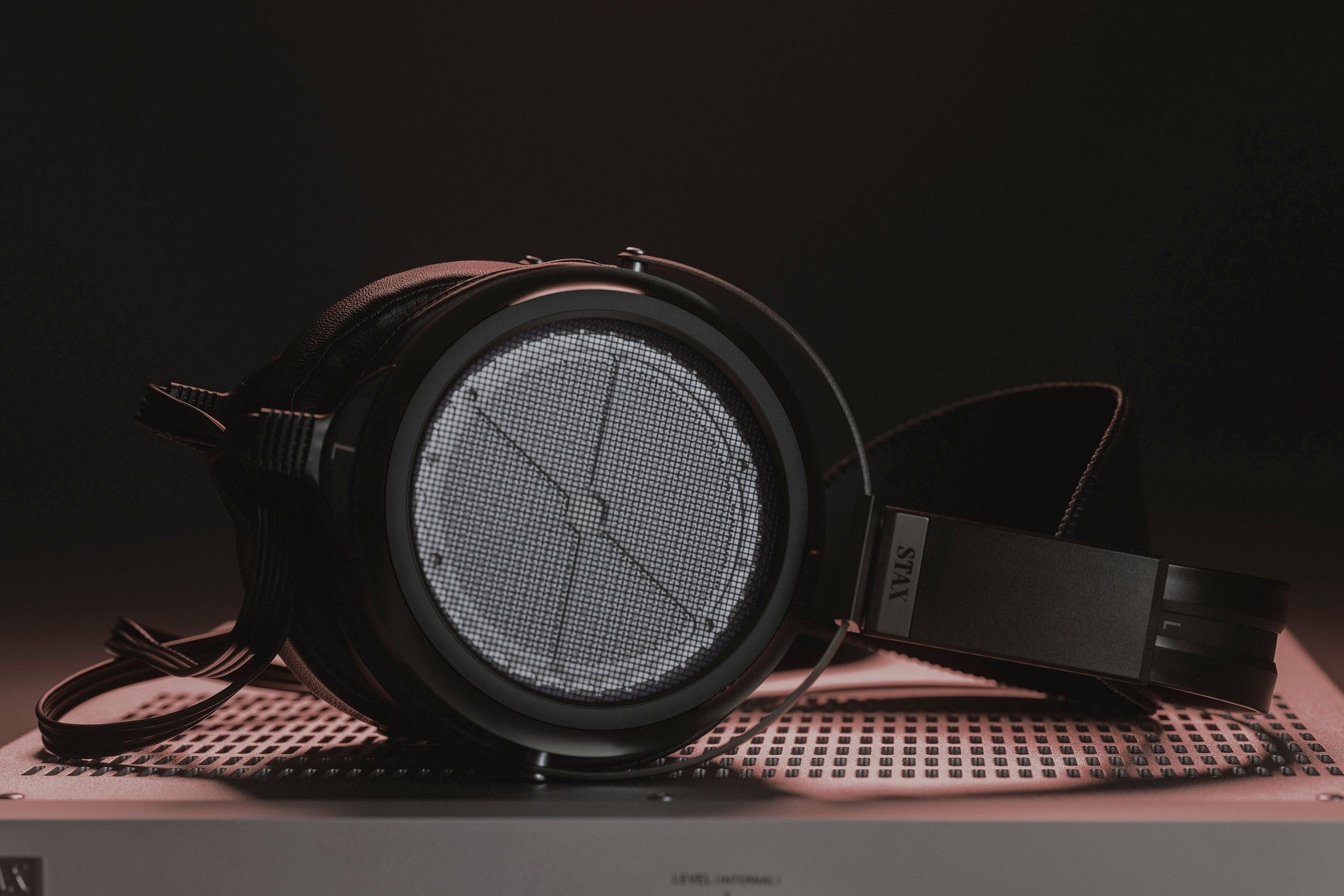 STAX SR-009D Electrostatic Headphones - Thumbnail 2