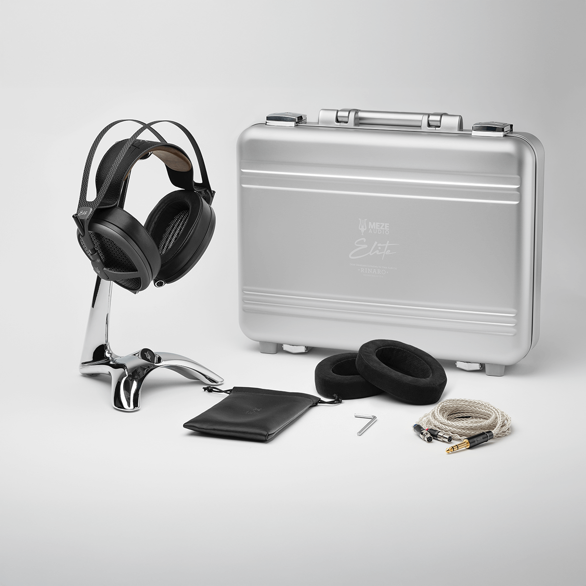 MEZE AUDIO Elite ヘッドホン 他3点フルセット 極美品 MEZE AUDIO Elite ヘッドホン 他3点フルセット 極美品 新製品】Meze