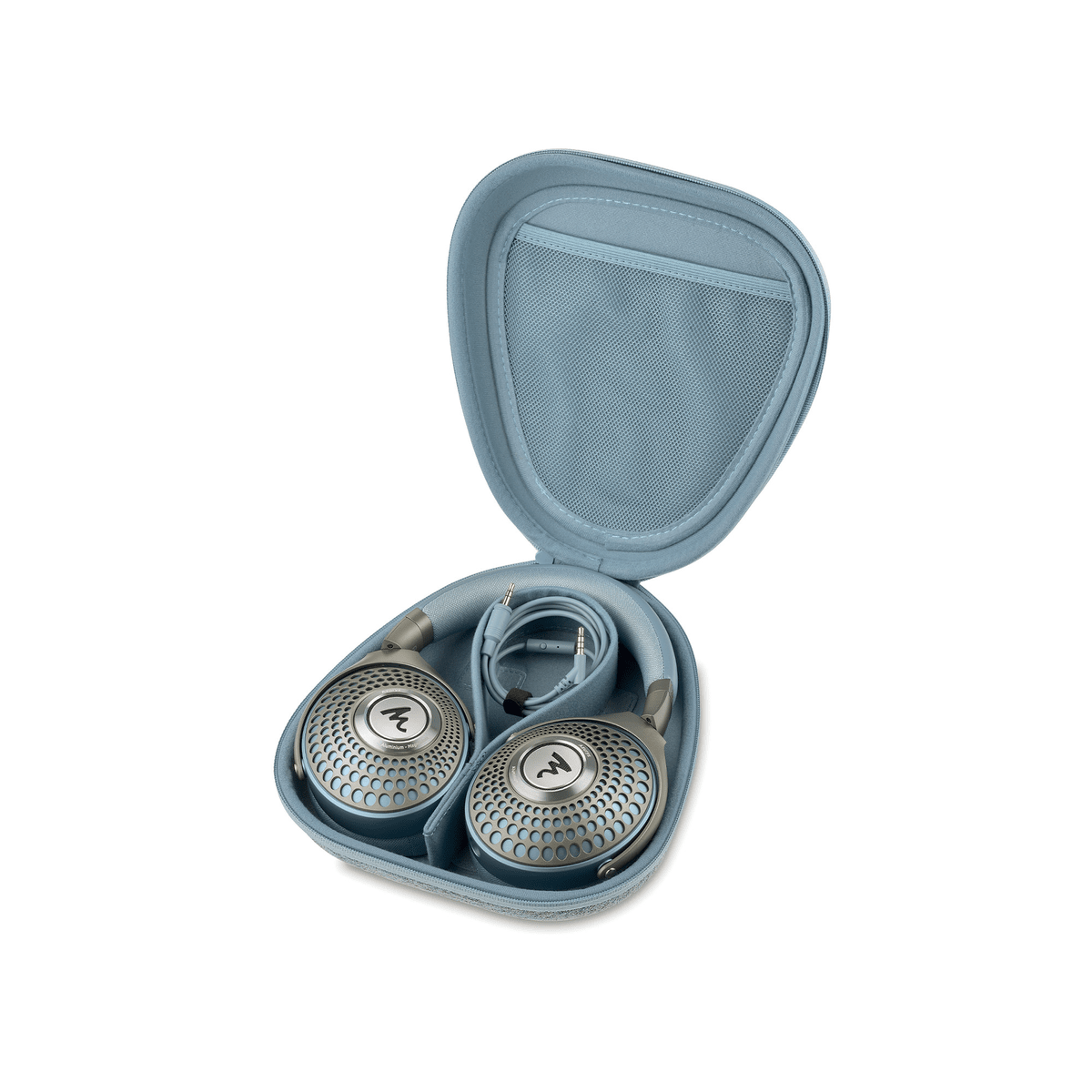 Focal Azurys Closed-back Headphones | Audio46