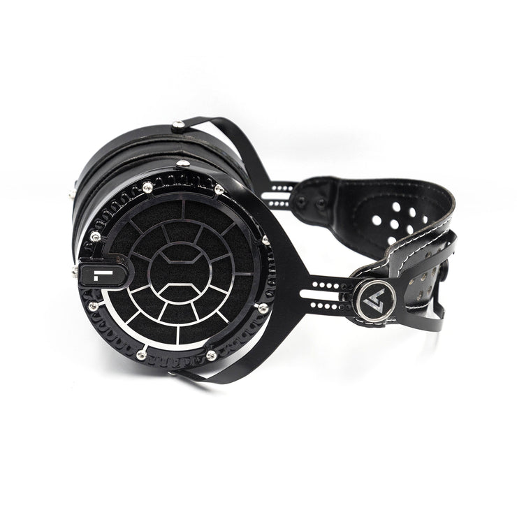 Verum Audio Verum 2 Planar Magnetic Headphones | Audio46