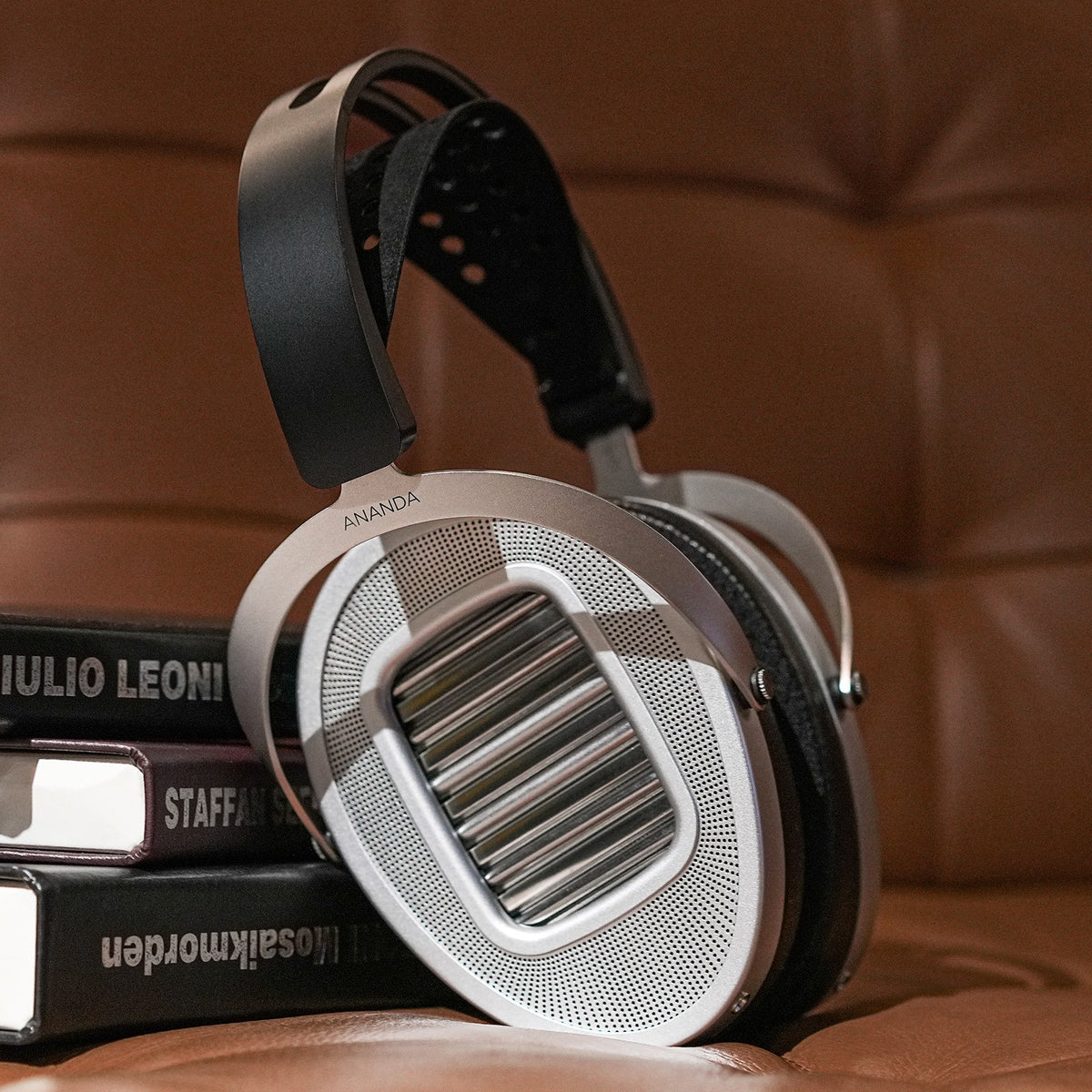 Hifiman Ananda Unveiled Planar Magnetic Headphones | Audio46