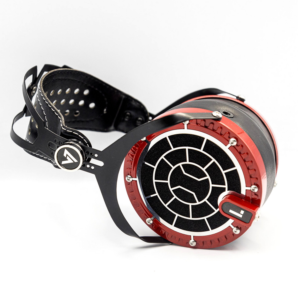 Verum Audio Verum 2 Planar Magnetic Headphones | Audio46
