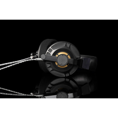Final Audio - D8000 Pro LIMITED Collector Edition Auriculares magnéticos planares con parte trasera semiabierta